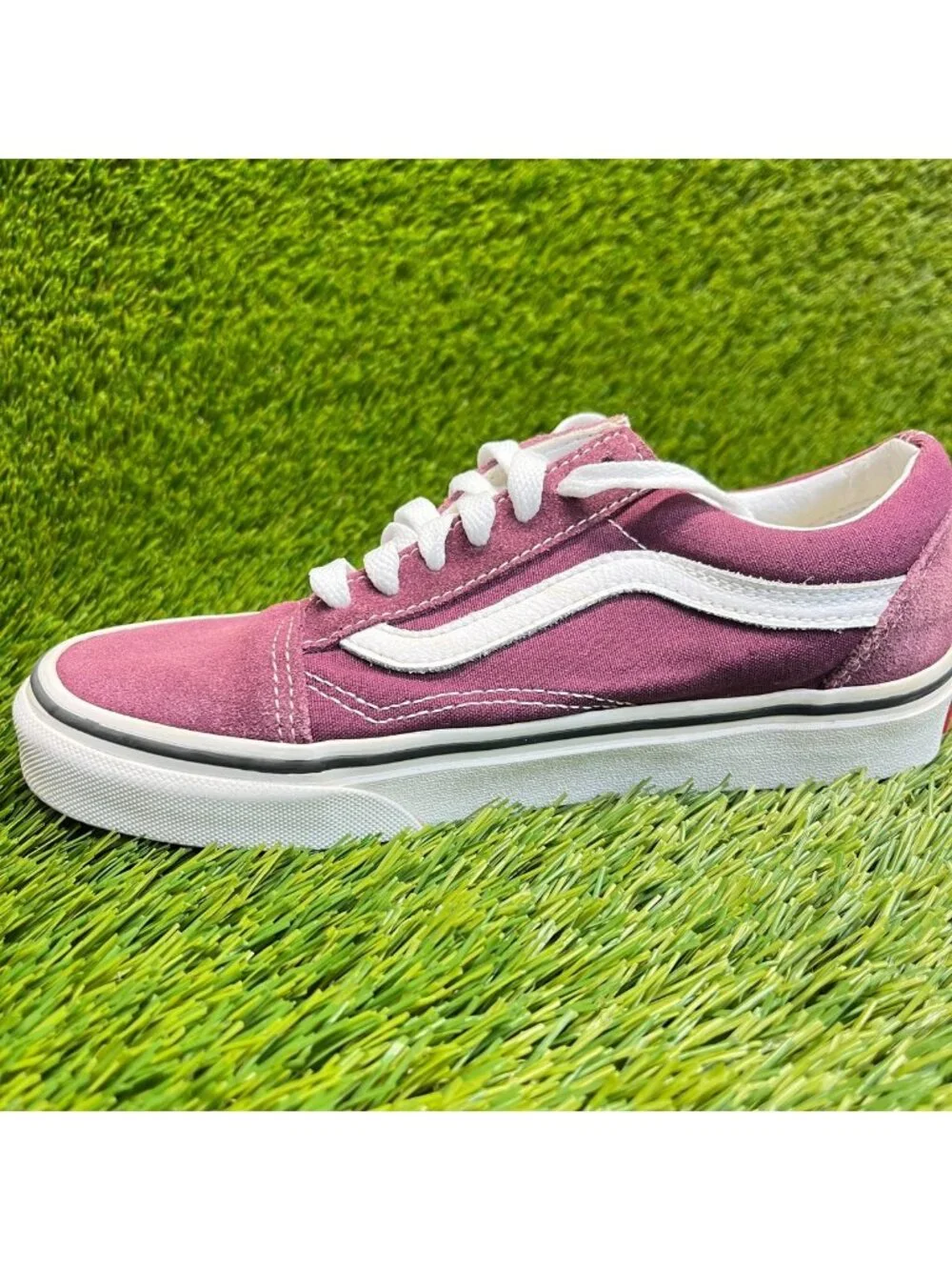 Vans please review